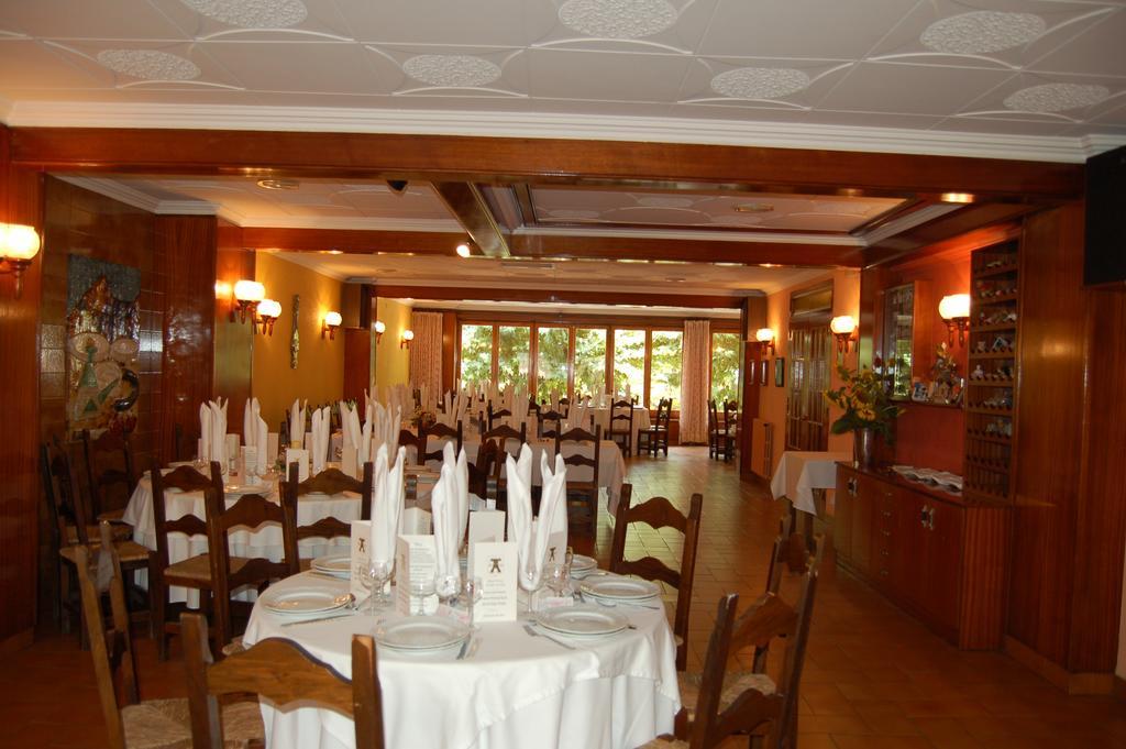 Hostal Torras سانت إلاري ساكالم المظهر الخارجي الصورة