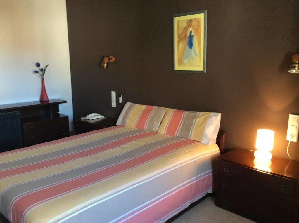 Hostal Torras سانت إلاري ساكالم المظهر الخارجي الصورة