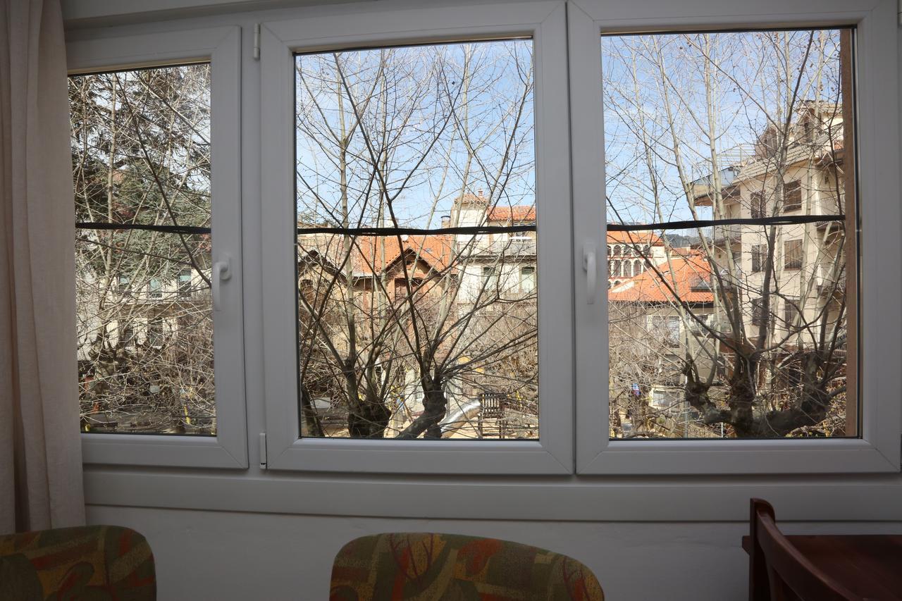 Hostal Torras سانت إلاري ساكالم المظهر الخارجي الصورة
